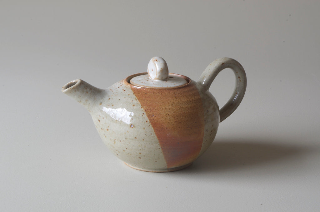 Sandra Bowkett Woodfired Teapot 676