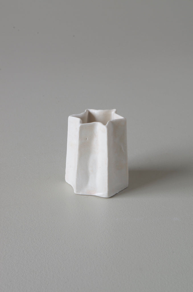 Kirsten Perry Folded Vase 23120107
