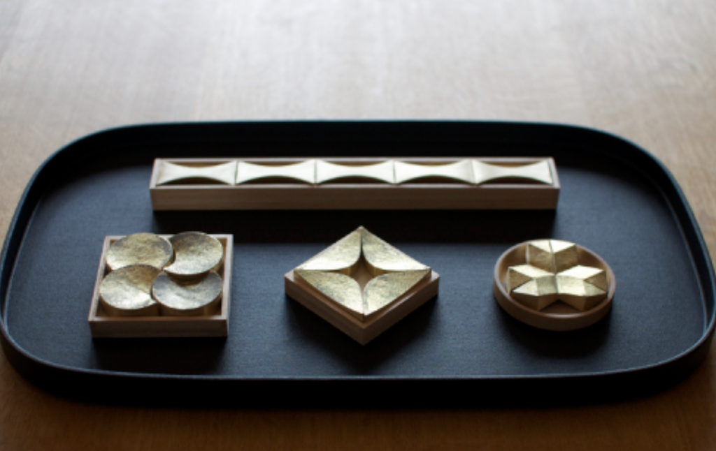 Futagami Chopstick Rest Crystal - Set of 3